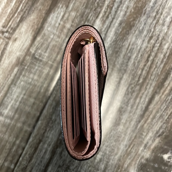 Louis Vuitton Victorine Wallet - Picture 3 of 12